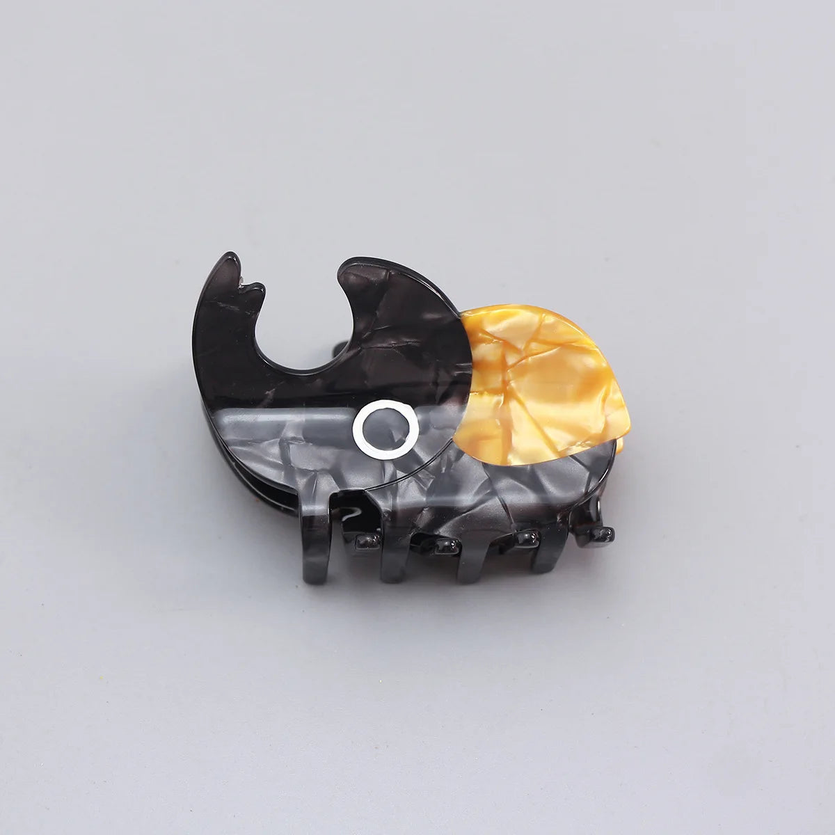 Refreshing World Unicorn Beetle Hair Claw Creative Design Insect Acetate Hair Claw Clips Hair Accessories for Women