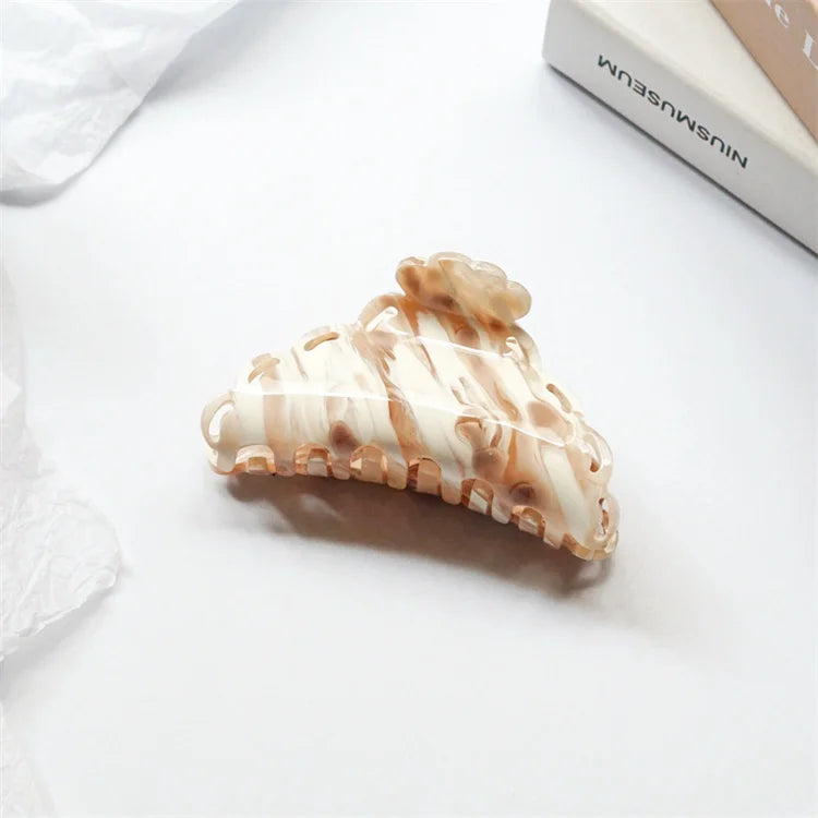 Woman Hair Claw Clip Hollow Out Acetate Hair Claw Advanced Gorgeous Drop Shape Claw Clip