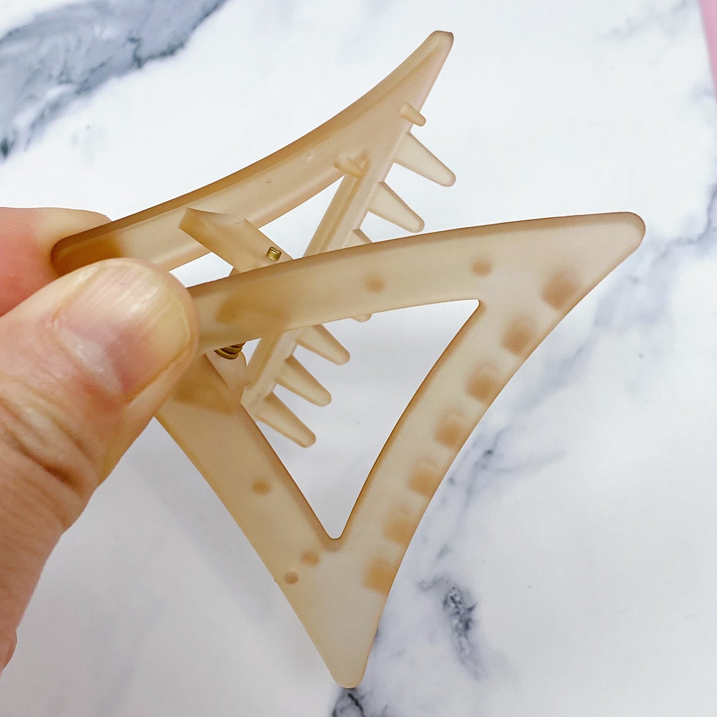 Mistic Splash Triangle Hair Clip