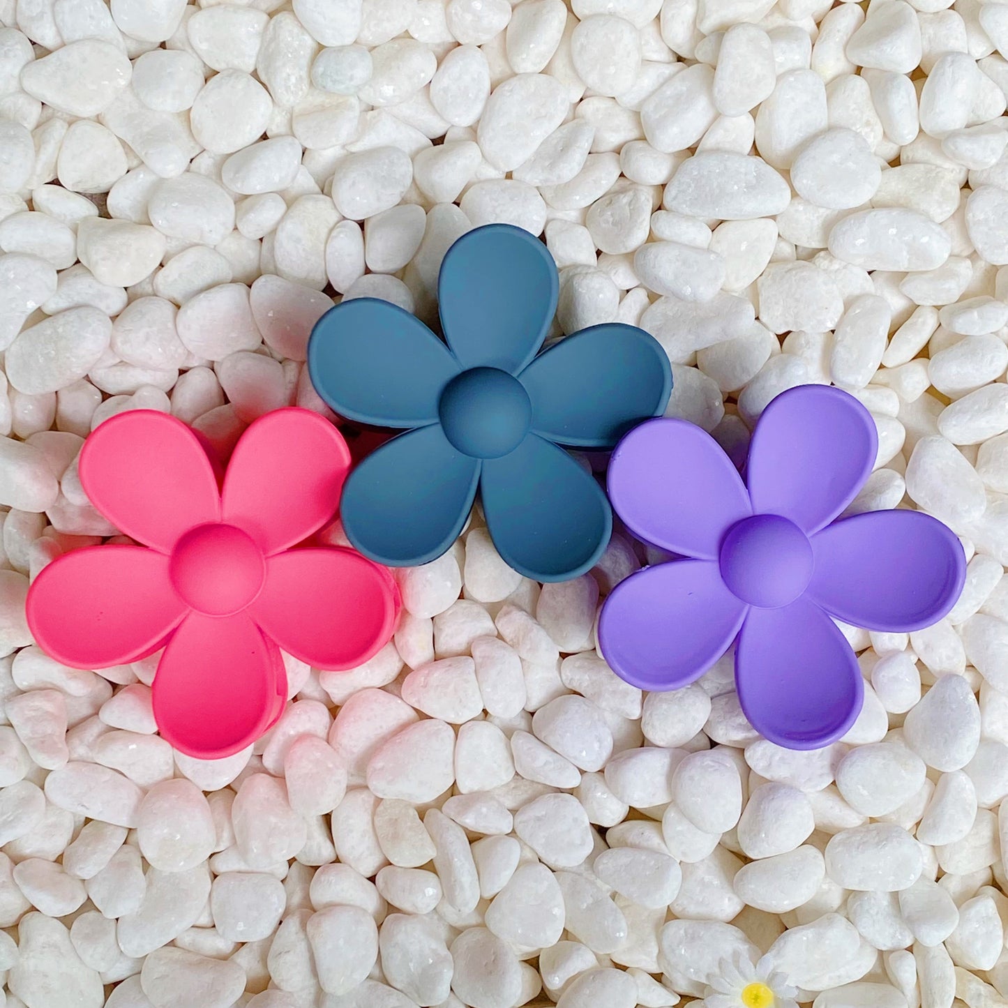 Daisy Days Hair Claw - ,Clip