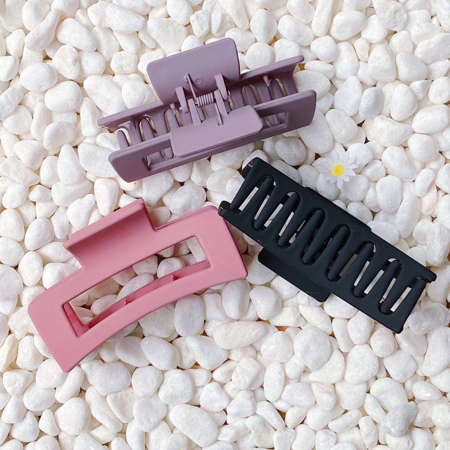 Monotone Hair Claw Set - Totes and Tangles