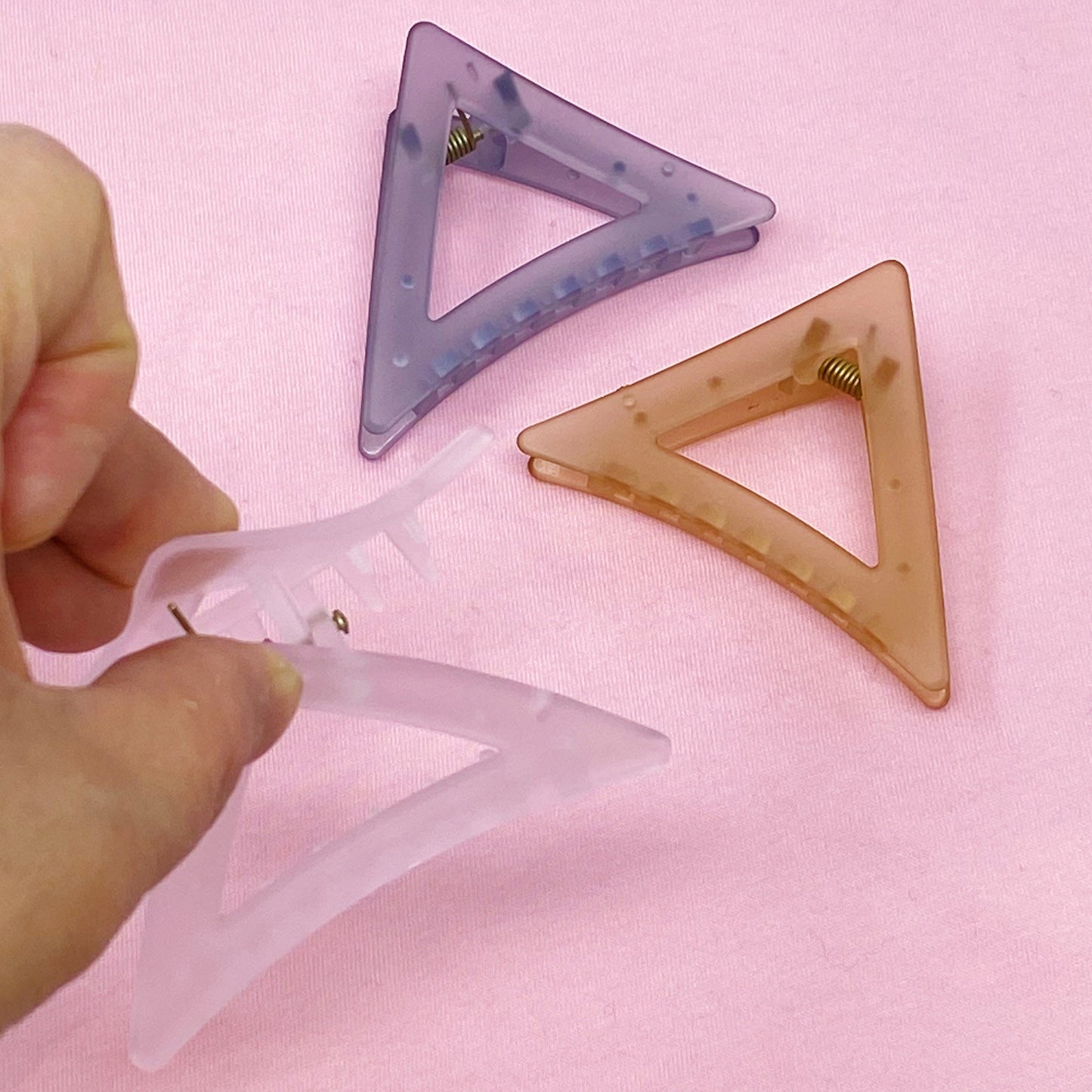 Mistic Splash Triangle Hair Clip