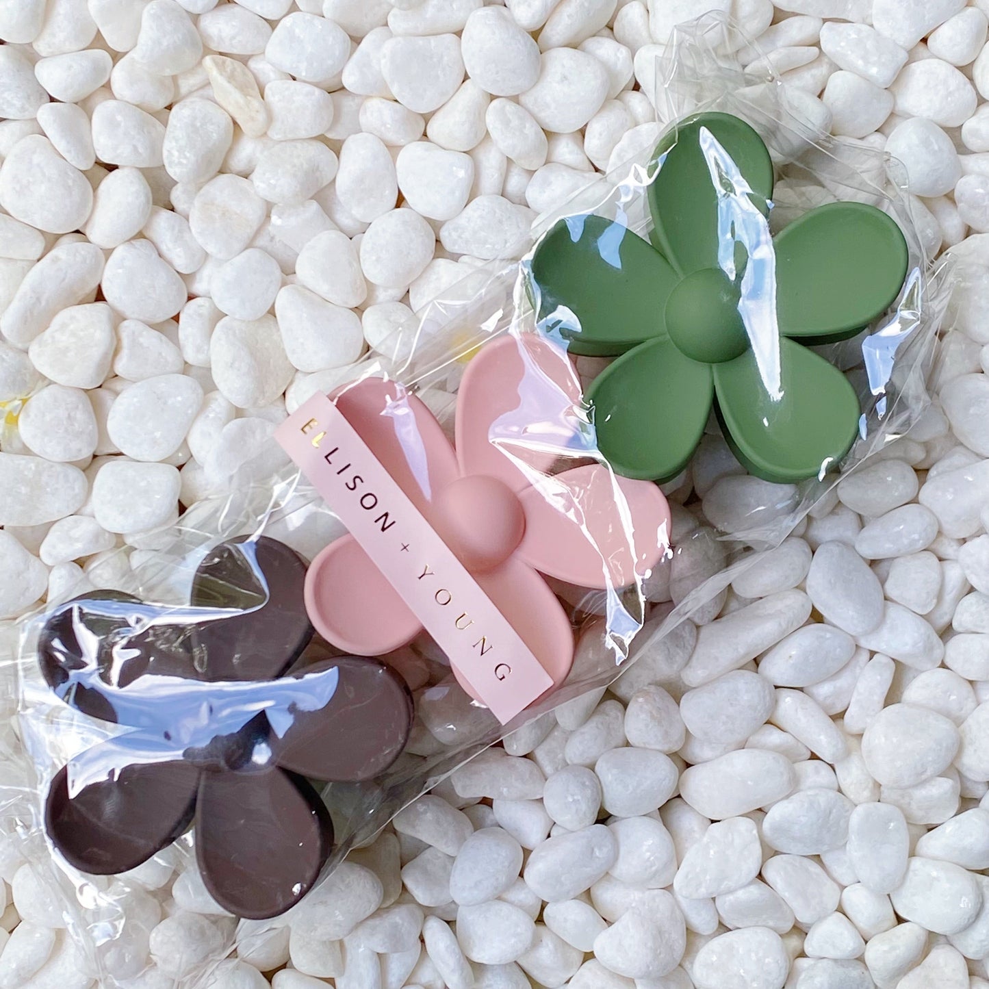 Daisy Days Hair Claw - ,Clip